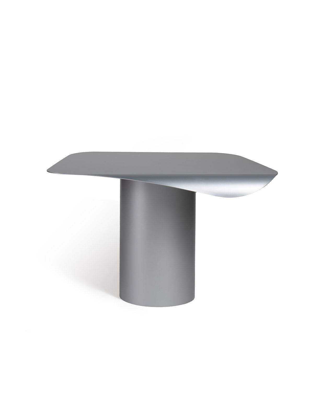 Mesita Ondeen Pie Plata - Featured Image