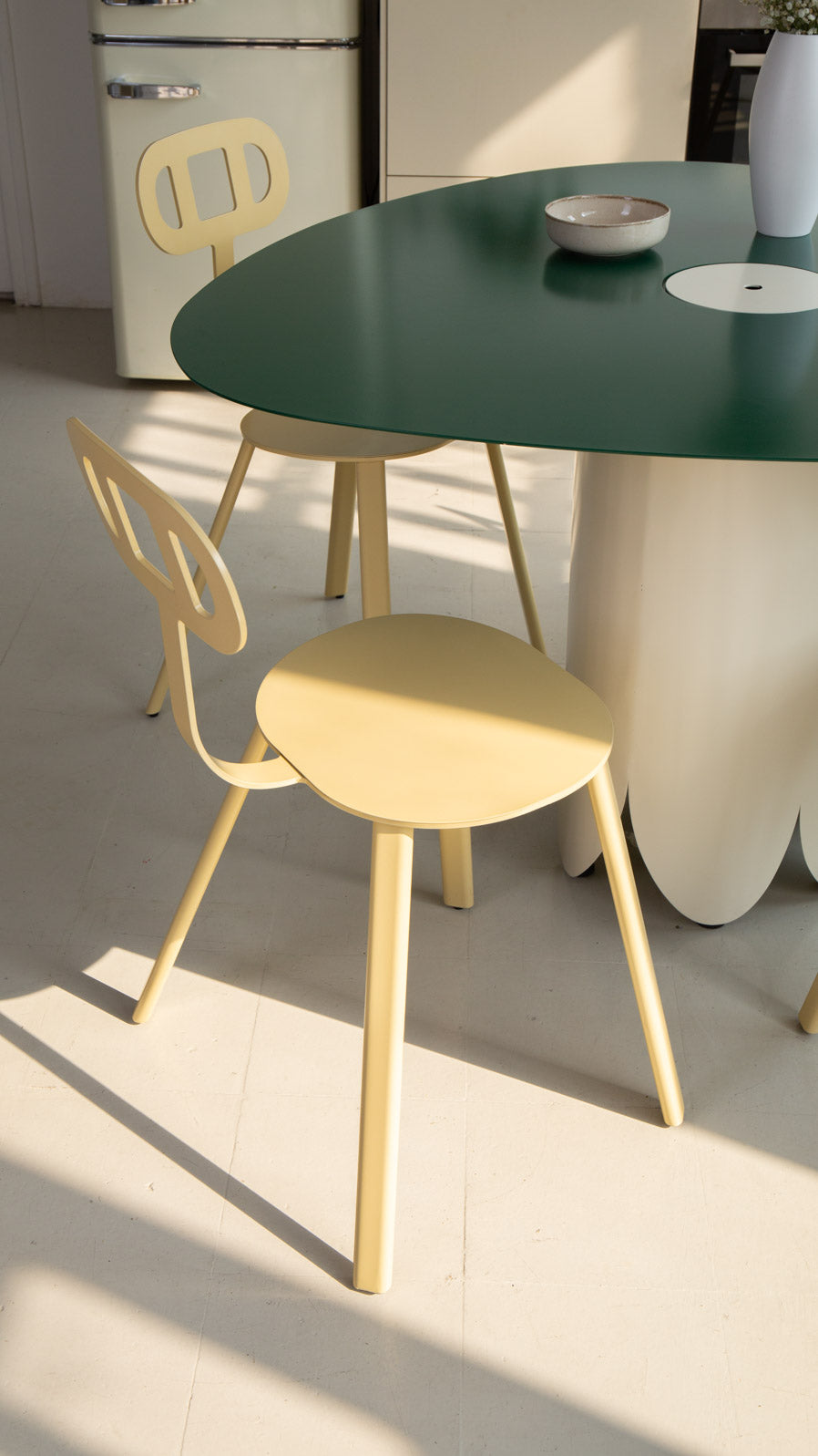 Silla Ovi Crema Oscuro